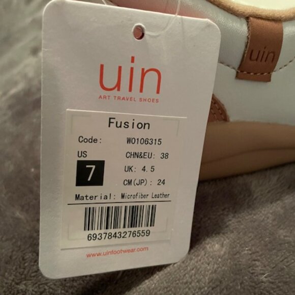 2 / $40 - NEW NIB UIN Slip On Shoes Cuenca Women's Size 7 Wearable Art NWT $240 - Picture 14 of 15